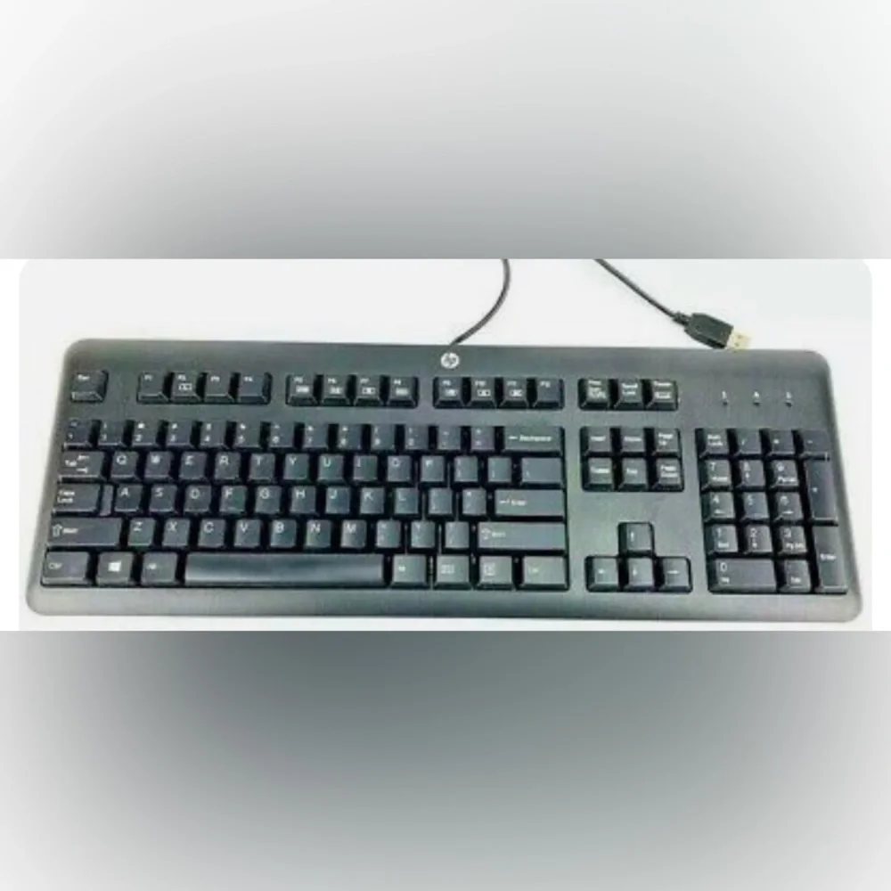NWT HP USB Keyboard / Model Number: SK-2025 / Color Black